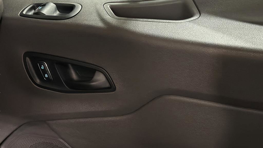 Used 2022 Ford Transit 350 XLT image 29