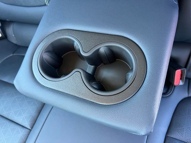 Used 2023 Chevrolet Bolt EUV Premier image 17