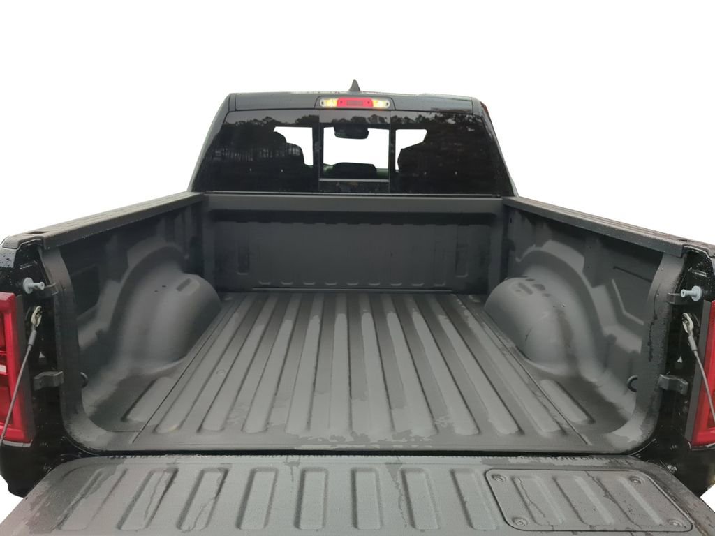 Used 2026 RAM 1500 Limited w/ Body Color Bumper Group AWD/4WD image 18
