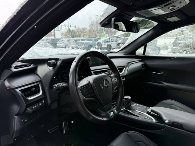 Used 2022 Lexus UX 250h F Sport w/ F Sport Premium Package image 5