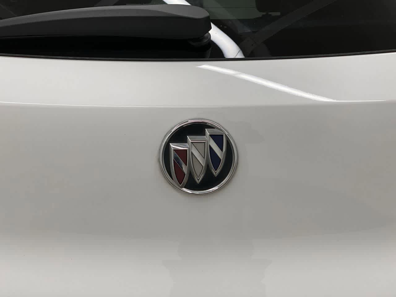 Used 2020 Buick Encore GX Preferred AWD/4WD image 10