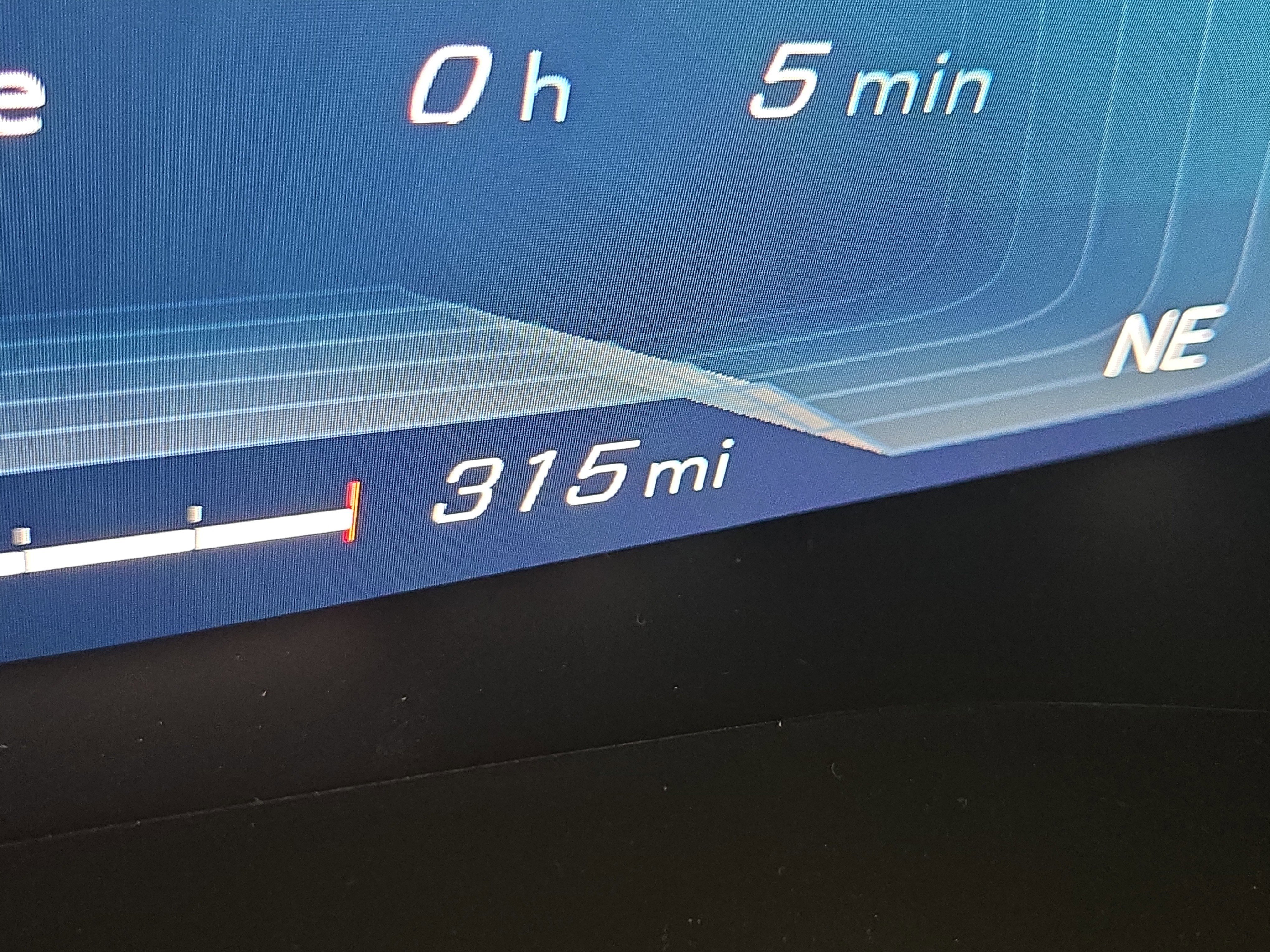 New 2025 Chevrolet Corvette E-Ray w/ Battery Protection Package image 17