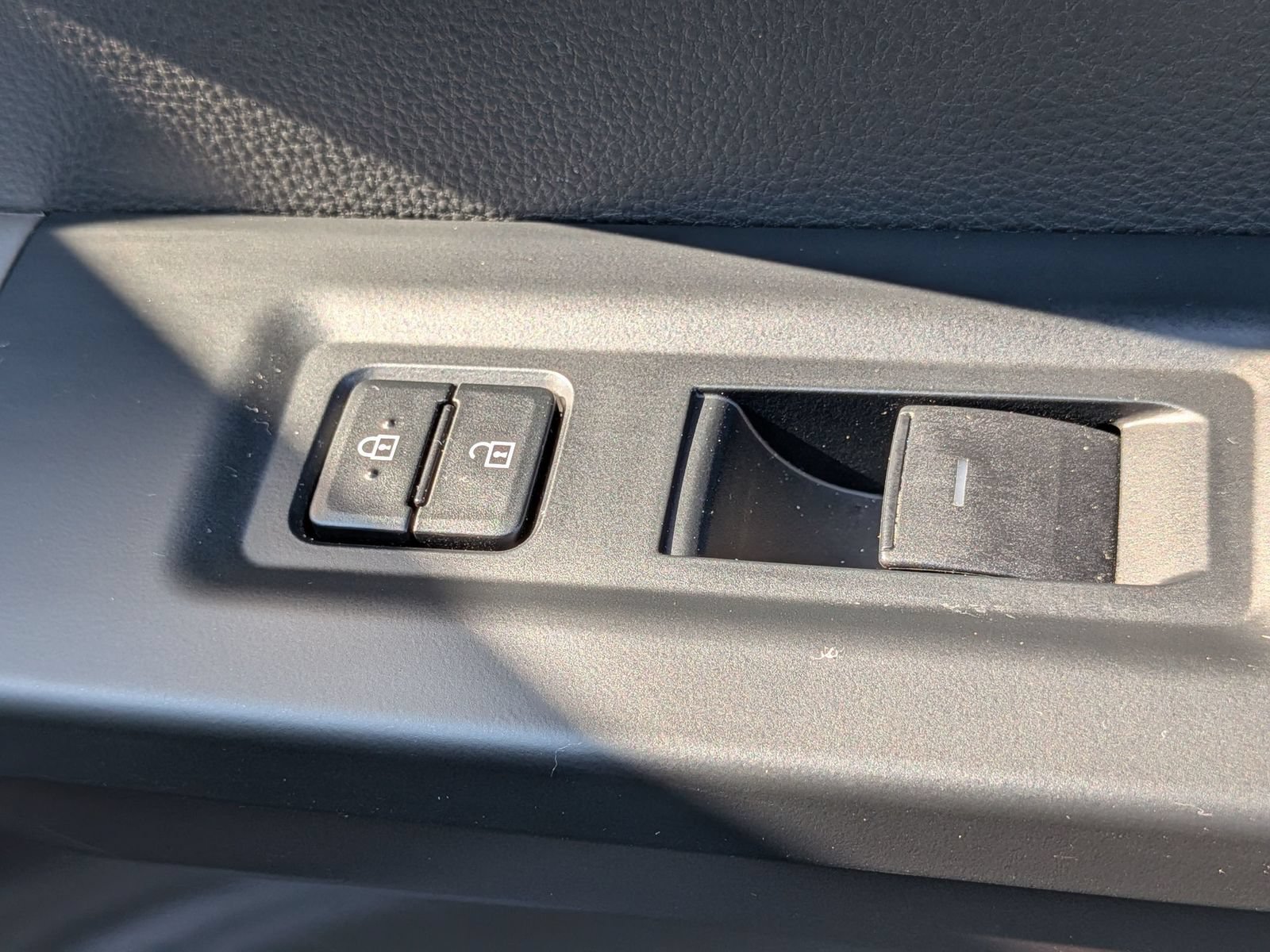 Used 2025 Toyota Tundra SR5 AWD/4WD image 35
