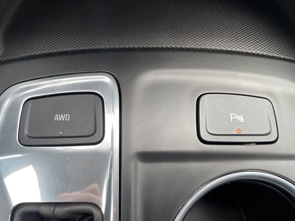Used 2024 Chevrolet Equinox LT image 24