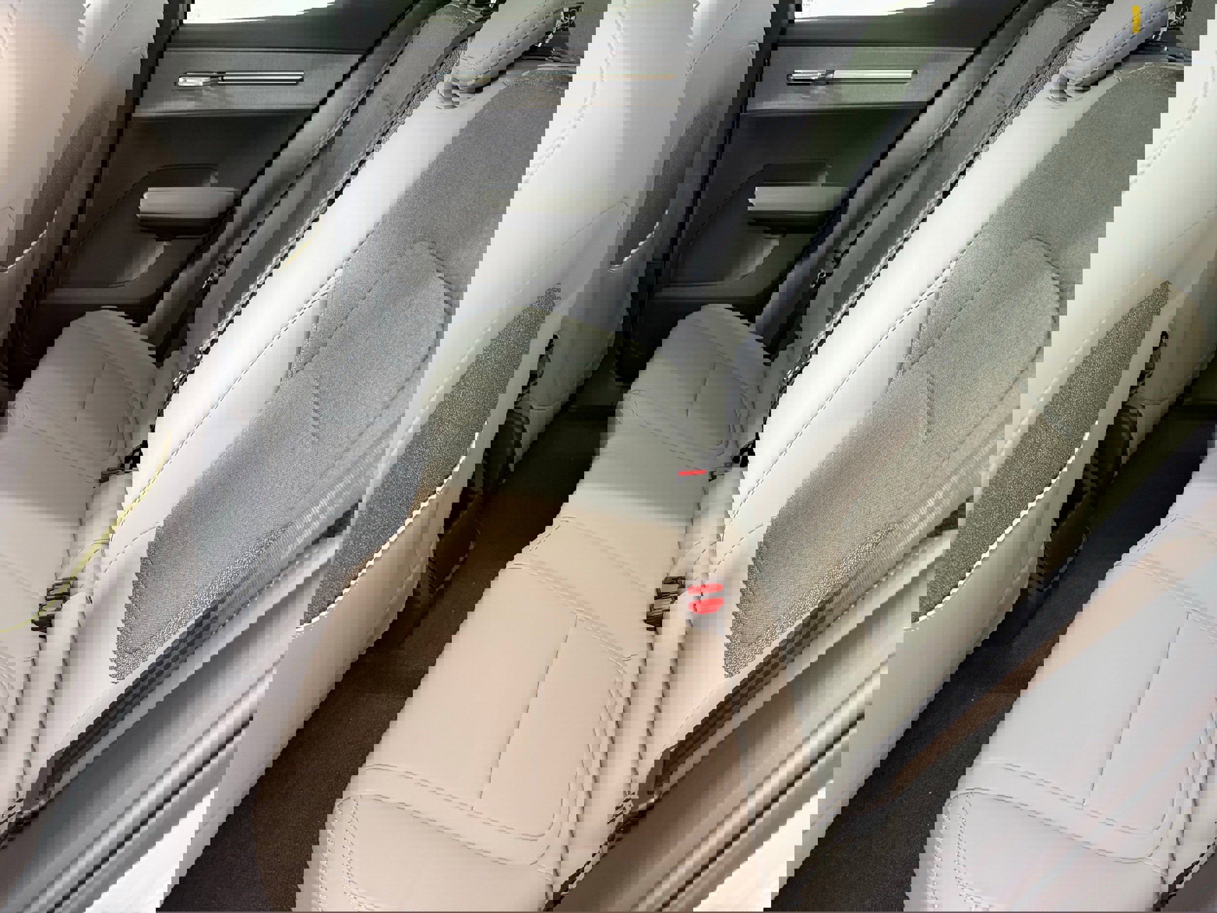 New 2026 Volvo EX30 Cross Country Ultra w/ Protection Package Premier image 26