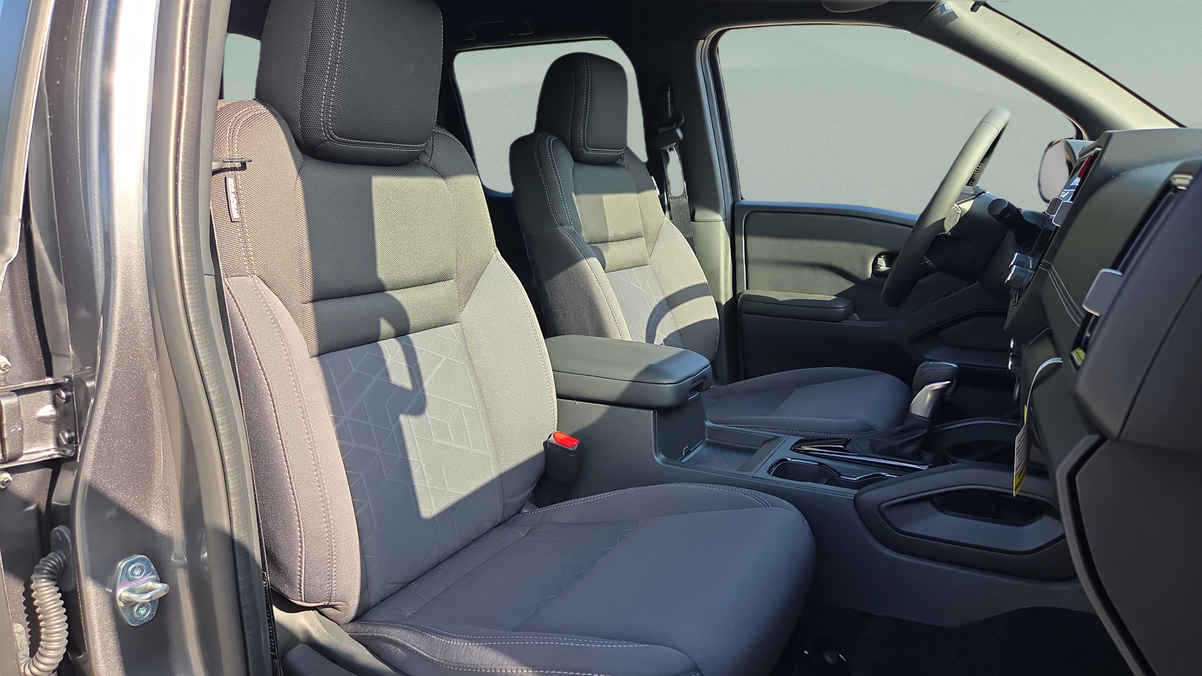 New 2026 Nissan Frontier SV w/ All-Weather Content Package RWD image 15