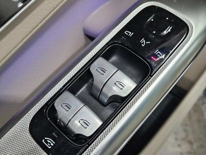 New 2026 Mercedes-Benz GLC 300 4MATIC image 16