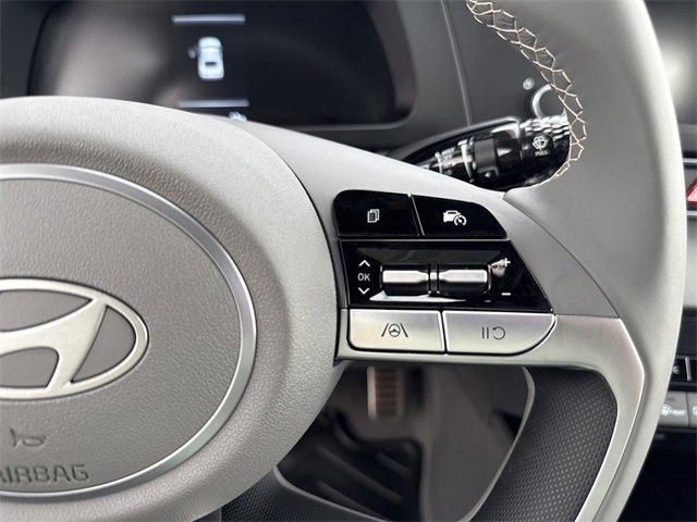 New 2025 Hyundai Elantra Sport image 13