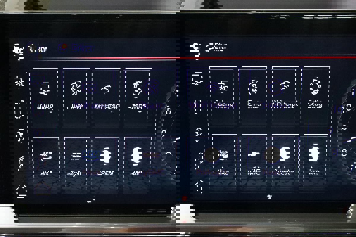 Used 2025 GMC Sierra 3500 SLT w/ SLT Premium Package image 60