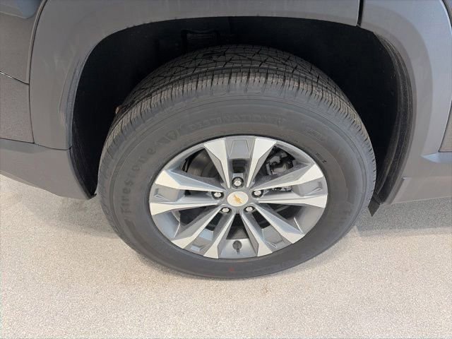 New 2026 Chevrolet Equinox LT w/ Convenience Package II FWD image 7