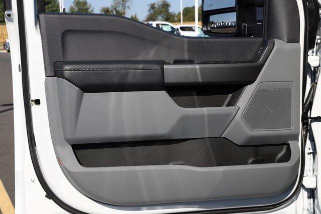 New 2026 Ford F350 XL image 16