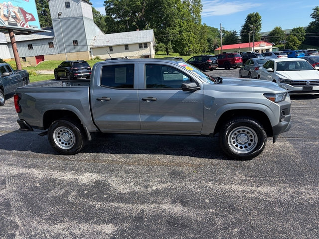 Used 2023 Chevrolet Colorado W/T RWD image 6