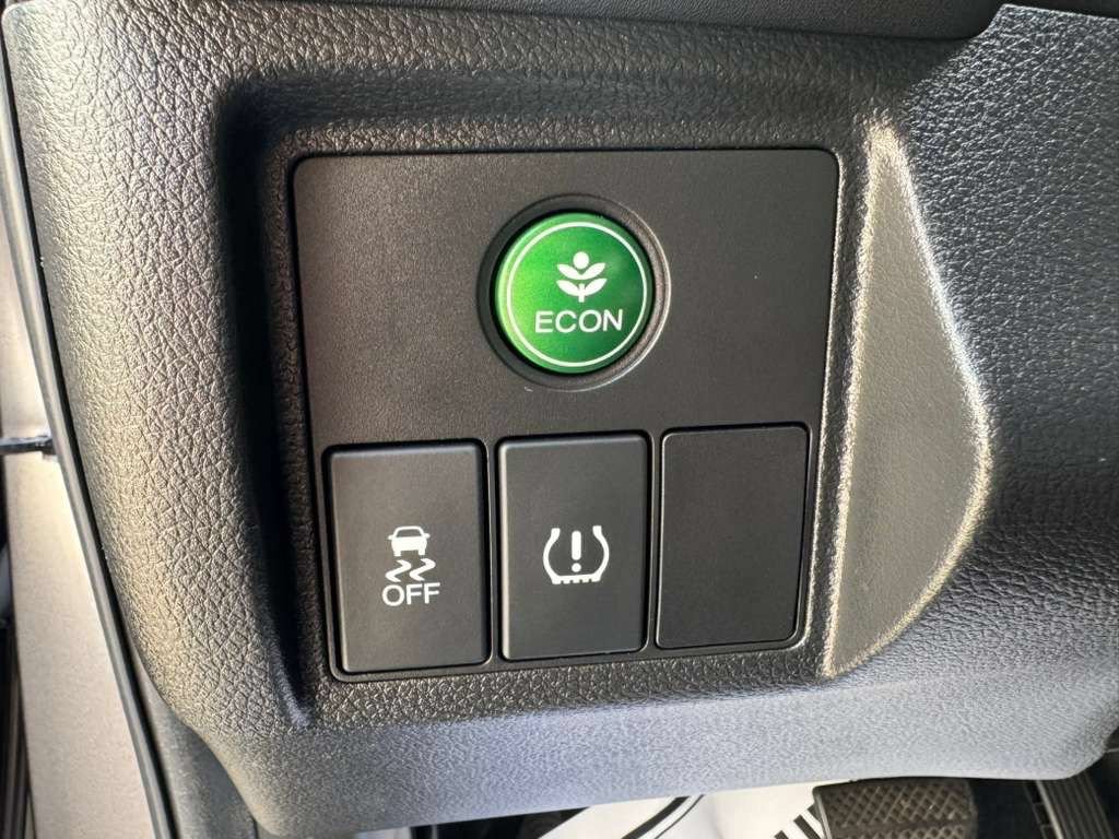 Used 2016 Honda HR-V LX image 14