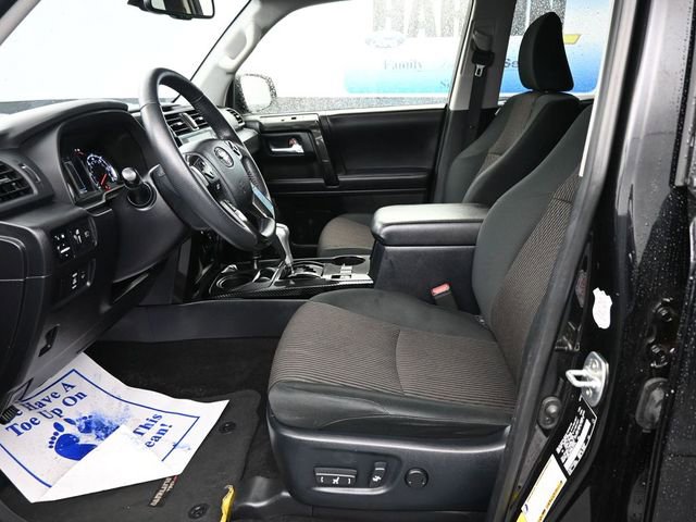 Used 2024 Toyota 4Runner TRD Off-Road image 12