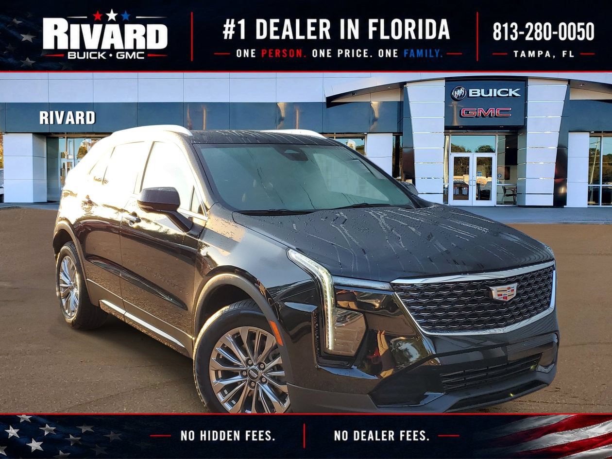 Used 2025 Cadillac XT4 Premium Luxury FWD image 1