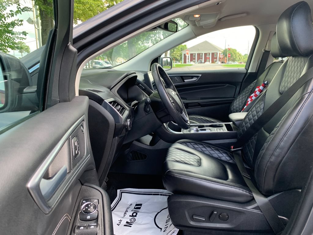Used 2024 Ford Edge Titanium AWD/4WD image 22