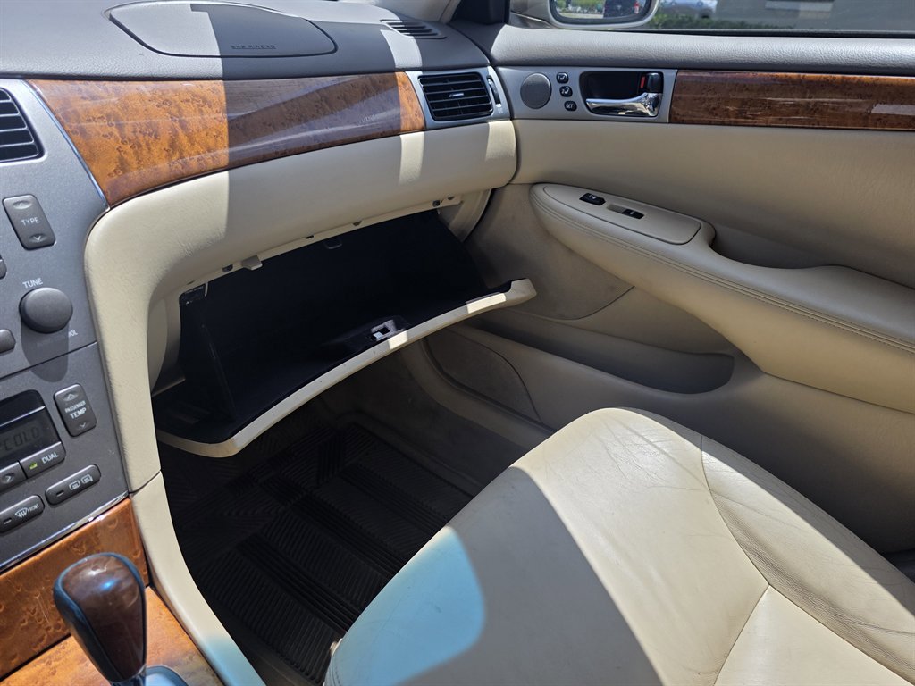 Used 2006 Lexus ES 330 FWD image 26