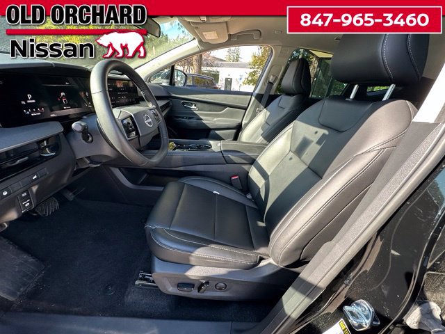 Used 2025 Nissan Murano SV AWD/4WD image 11