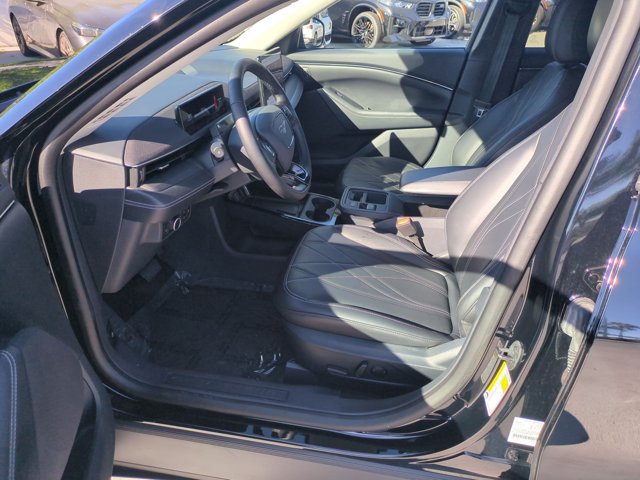 Used 2025 Ford Mustang Mach-E Select w/ Comfort Package Lite RWD image 16