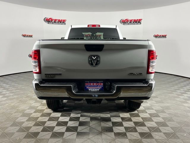 Used 2024 RAM 3500 Big Horn image 7