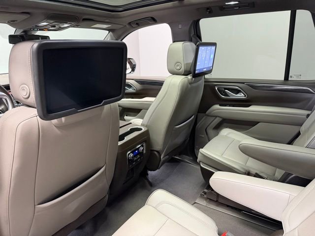 Used 2021 GMC Yukon SLT w/ SLT Premium Package image 21