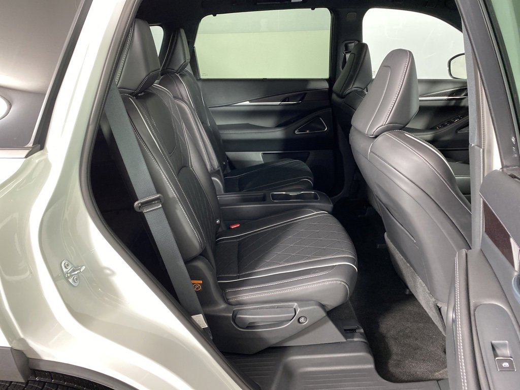 Used 2025 INFINITI QX60 Autograph w/ Cargo Package image 34