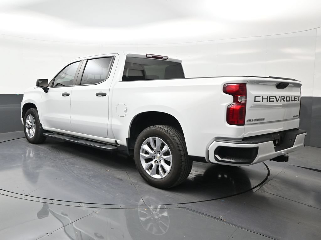 Used 2022 Chevrolet Silverado 1500 Custom RWD image 3