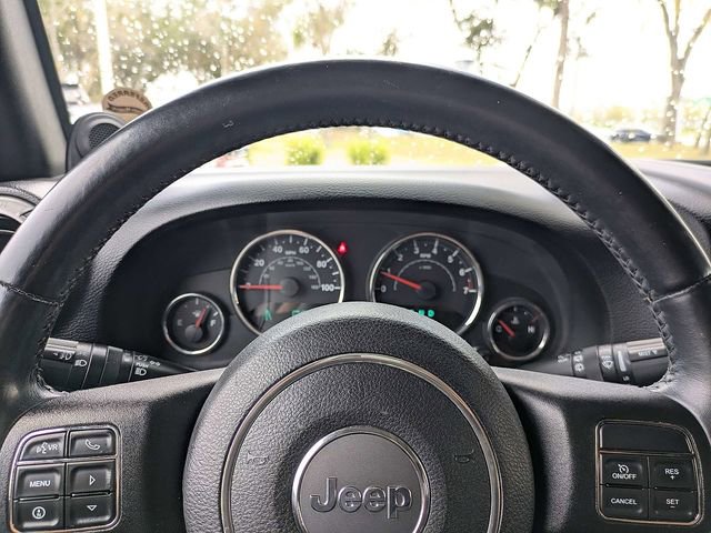 Used 2012 Jeep Wrangler Unlimited Sport AWD/4WD image 28