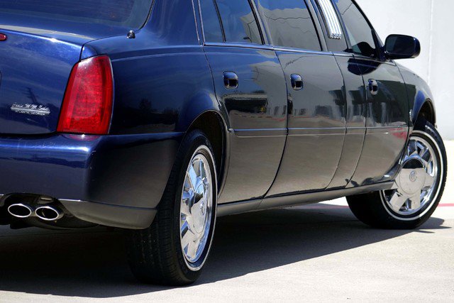 Used 2001 Cadillac De Ville Limousine FWD image 39