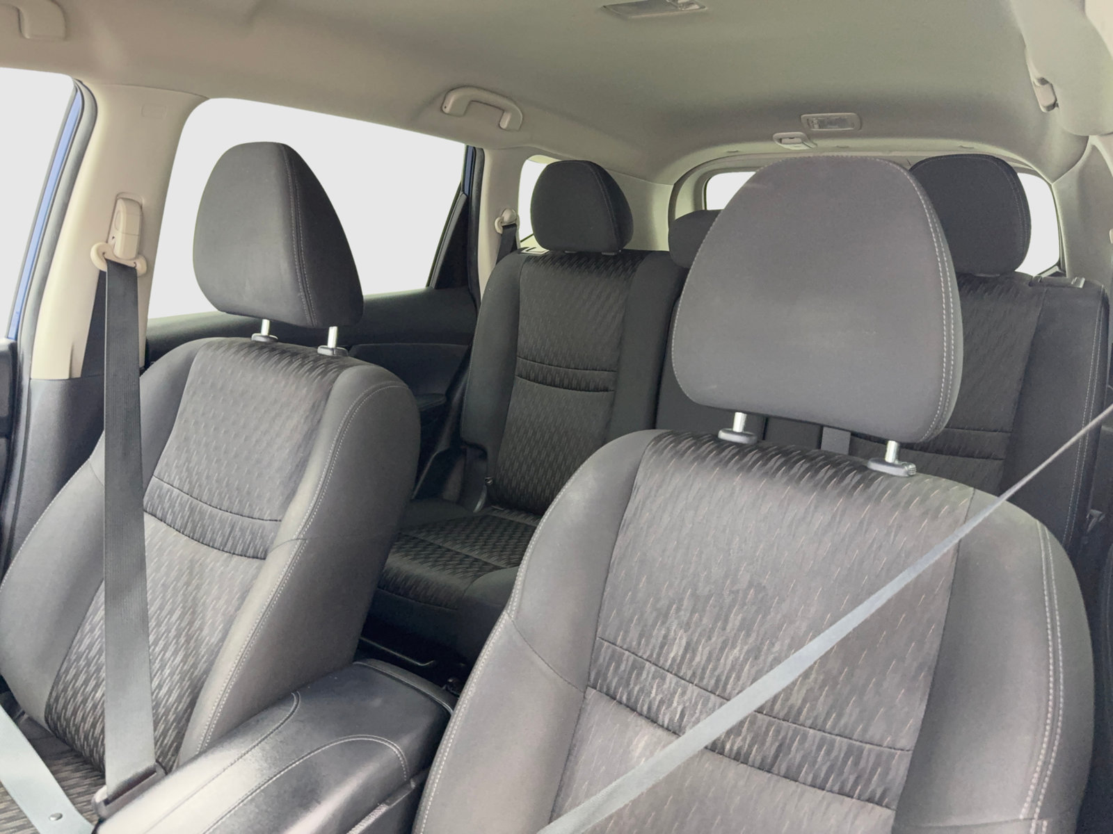 Used 2019 Nissan Rogue SV FWD image 28