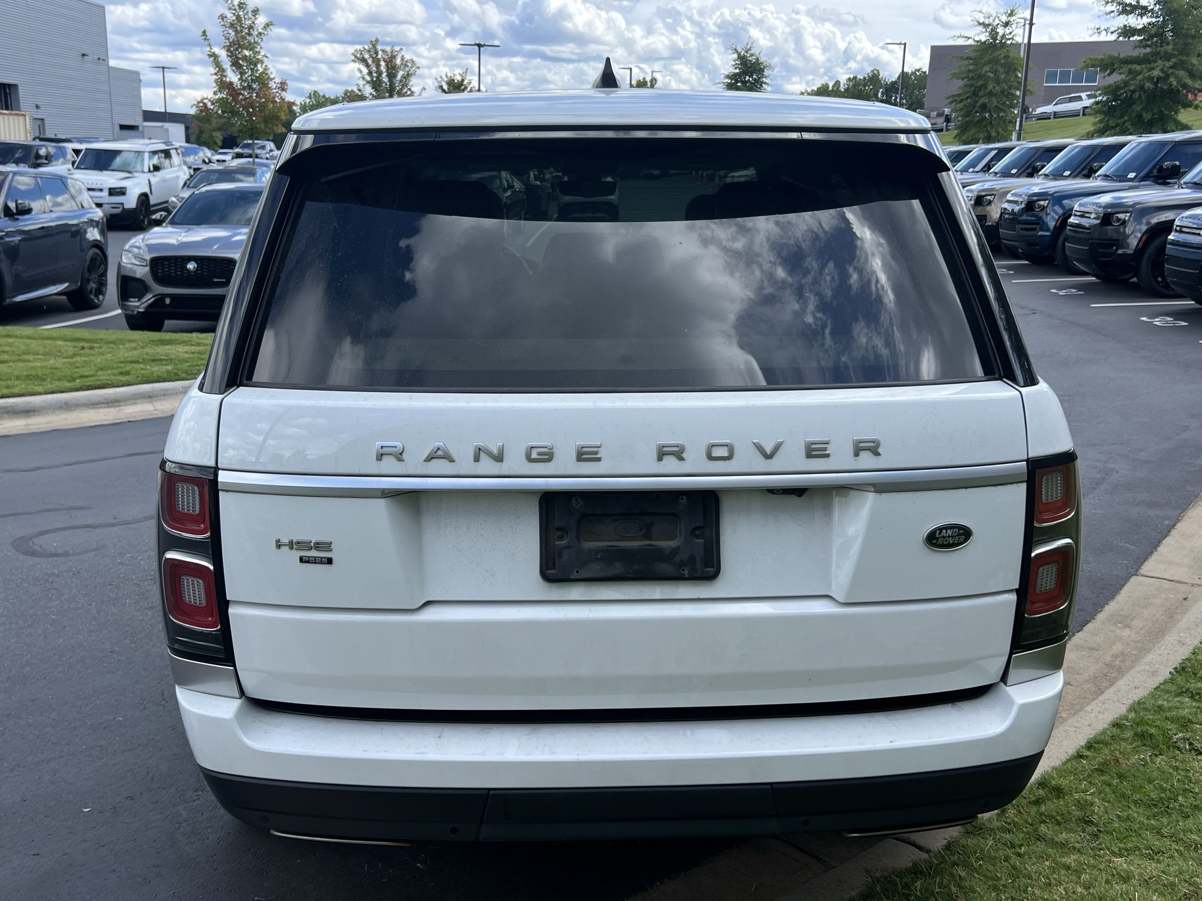 Used 2021 Land Rover Range Rover P525 Westminster Edition AWD/4WD image 35