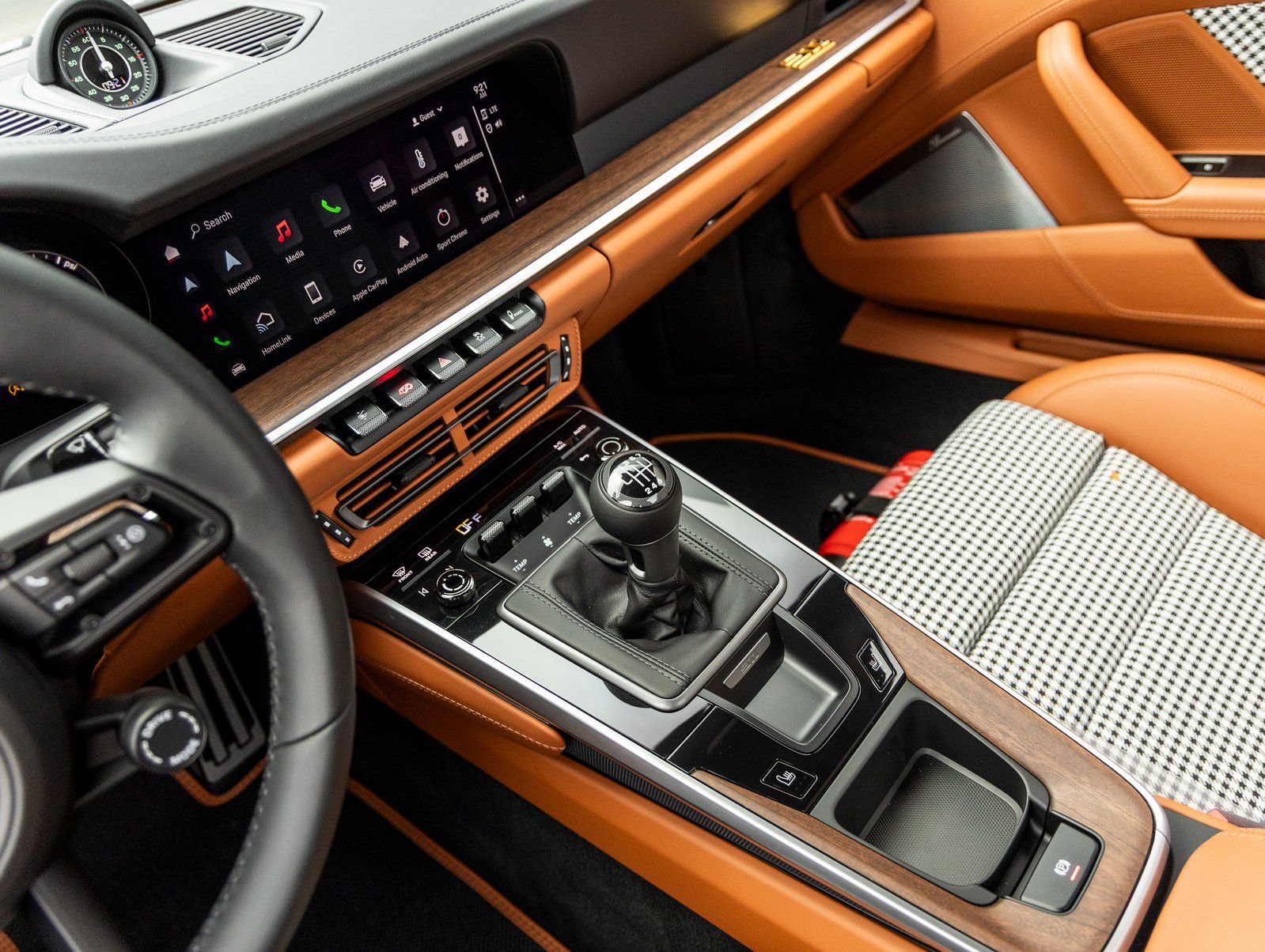 Certified 2023 Porsche 911 Sport Classic image 38