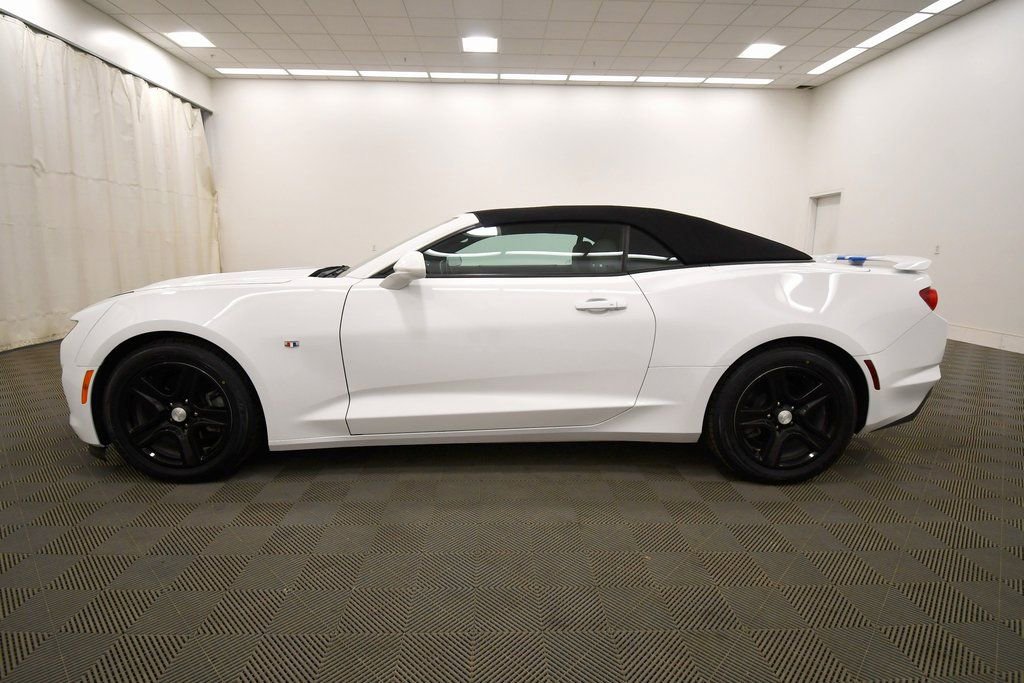 Used 2022 Chevrolet Camaro LT image 4
