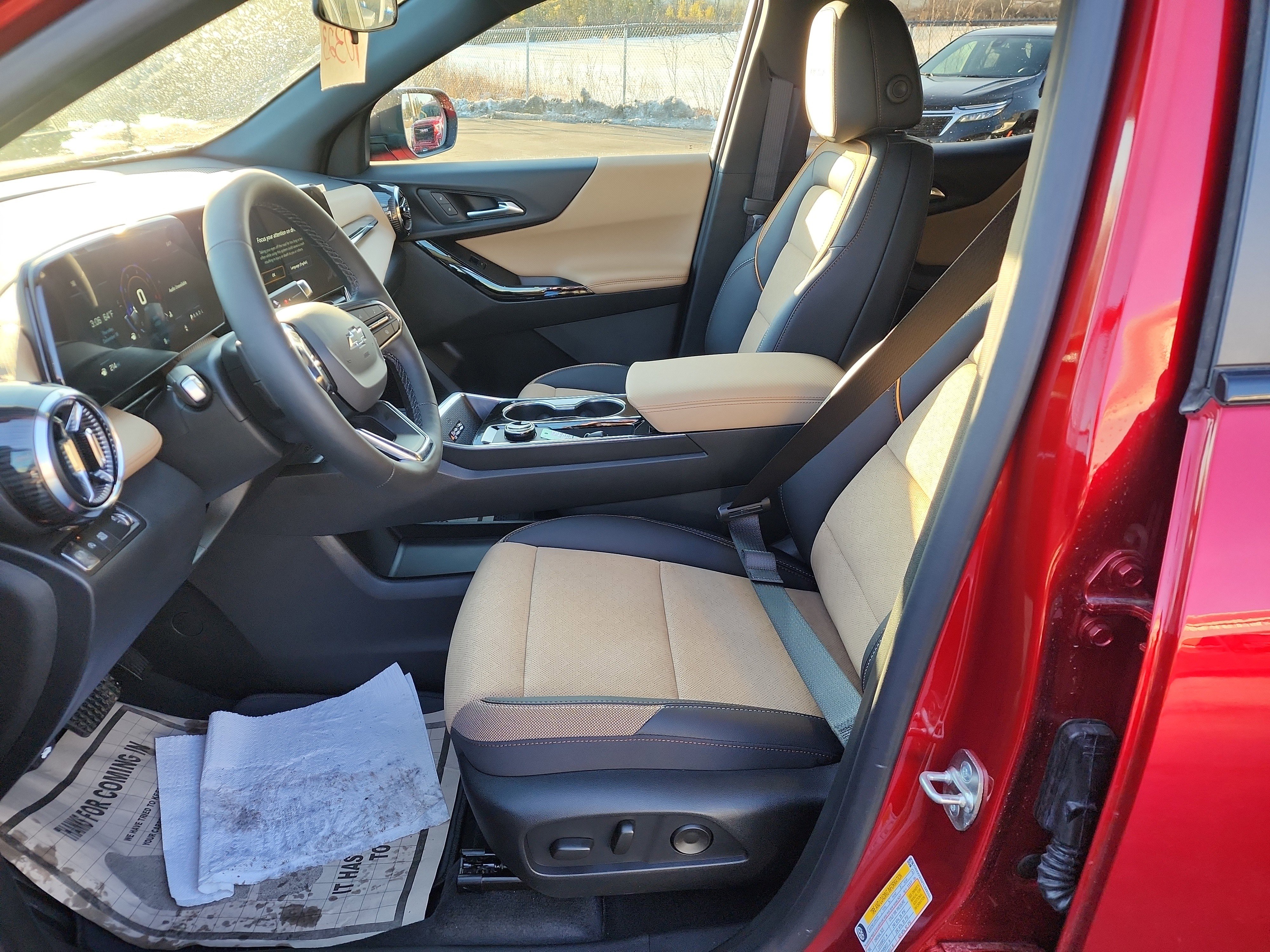 New 2026 Chevrolet Equinox ACTIV image 11