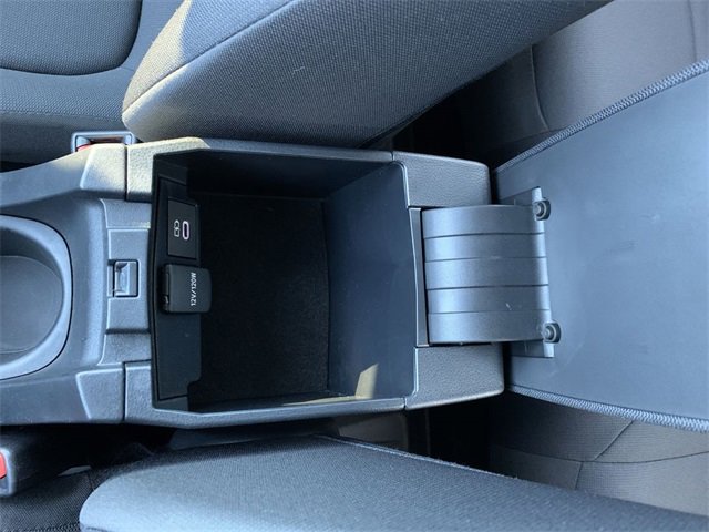 Used 2024 Toyota Corolla Cross LE image 26