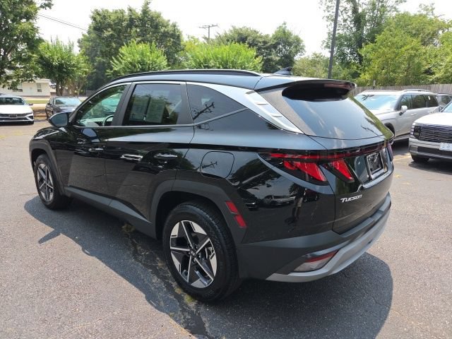 Certified 2025 Hyundai Tucson SEL AWD/4WD image 8