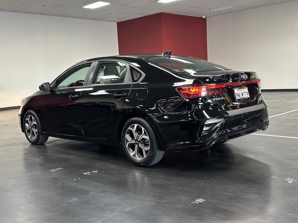 Used 2021 Kia Forte LXS image 5