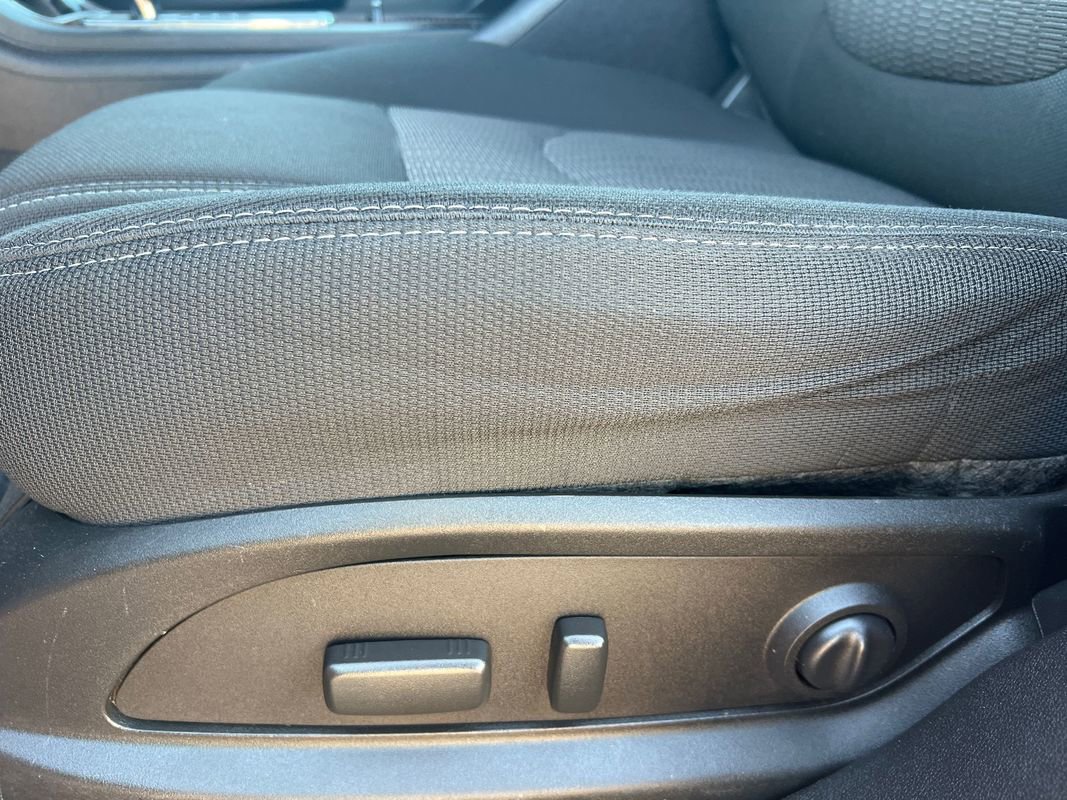 Used 2013 Chevrolet Traverse LT image 11