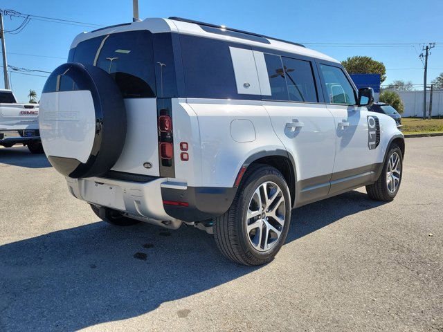 Used 2021 Land Rover Defender 110 S image 6