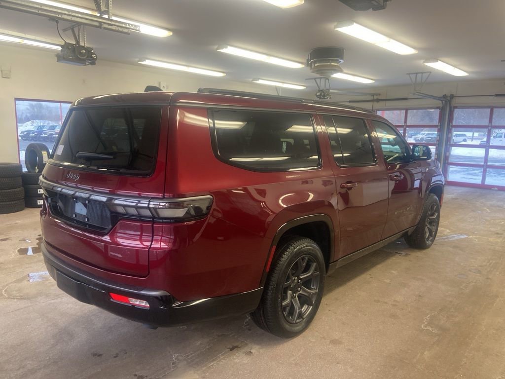 New 2026 Jeep Grand Wagoneer L Limited w/ Premium Group II image 32