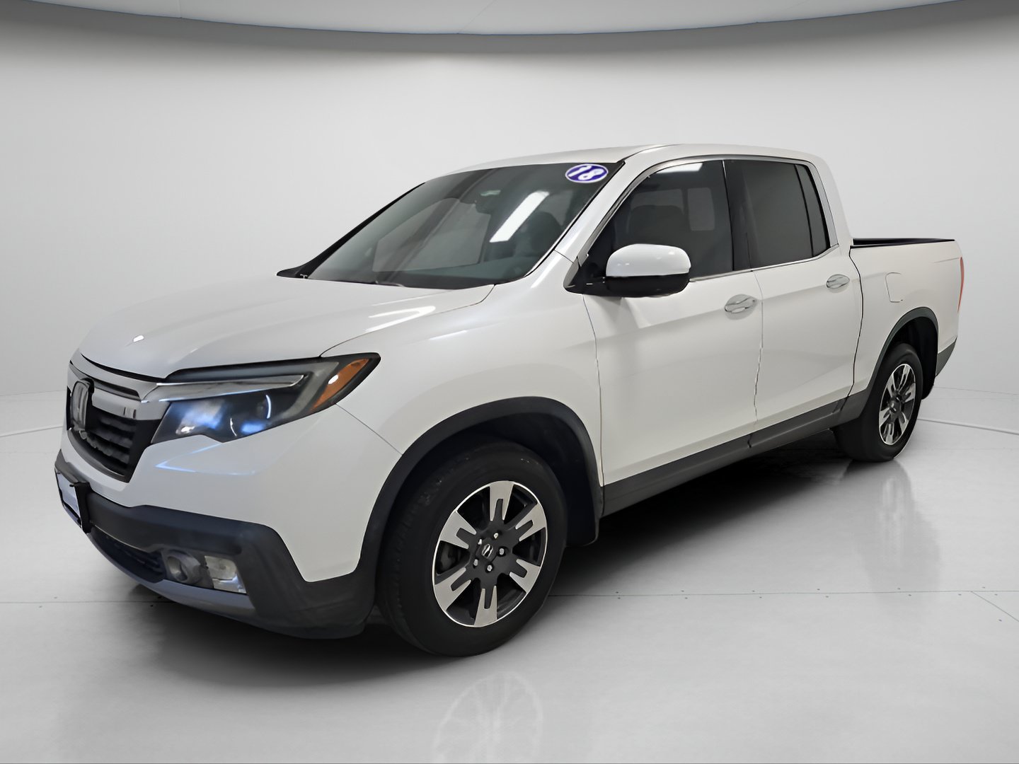 Used 2018 Honda Ridgeline RTL-E image 3