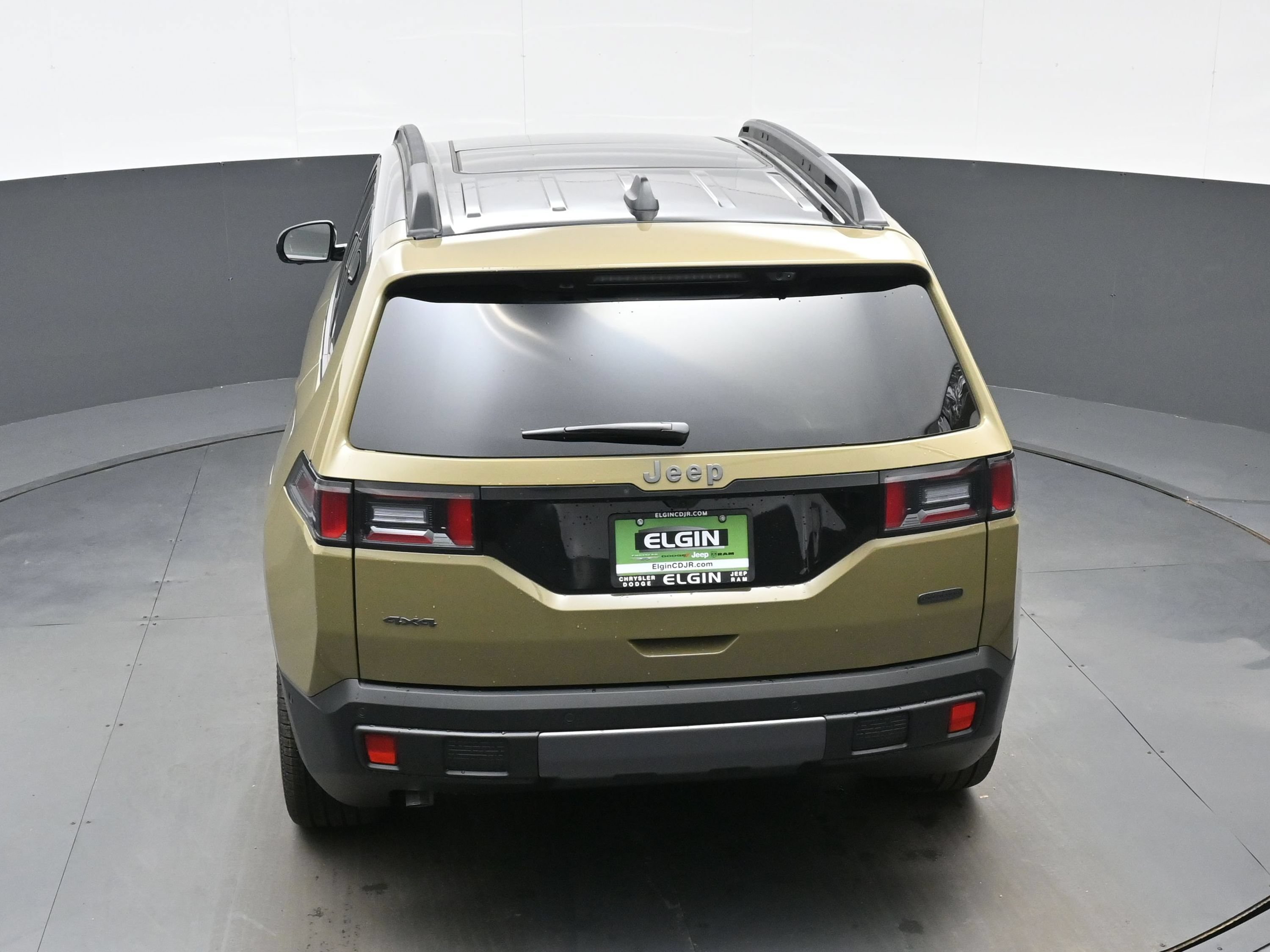 New 2026 Jeep Cherokee Overland w/ Trailer Tow Group AWD/4WD image 24