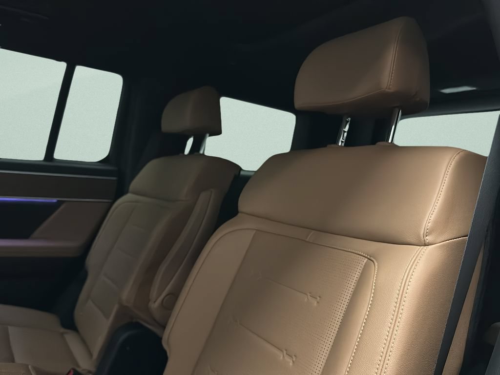New 2026 Hyundai Santa Fe Limited AWD/4WD image 13