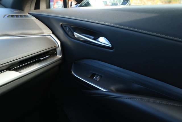 Used 2024 Cadillac XT4 Premium Luxury image 27