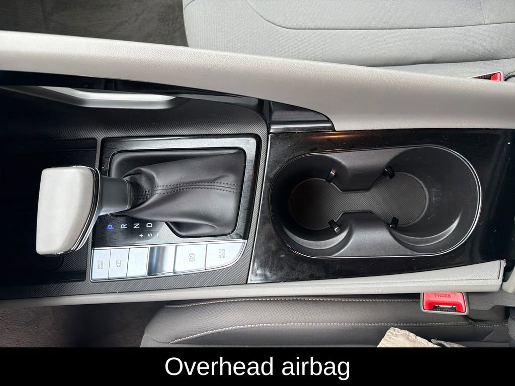 Used 2025 Hyundai Elantra SEL w/ Cargo Package FWD image 22