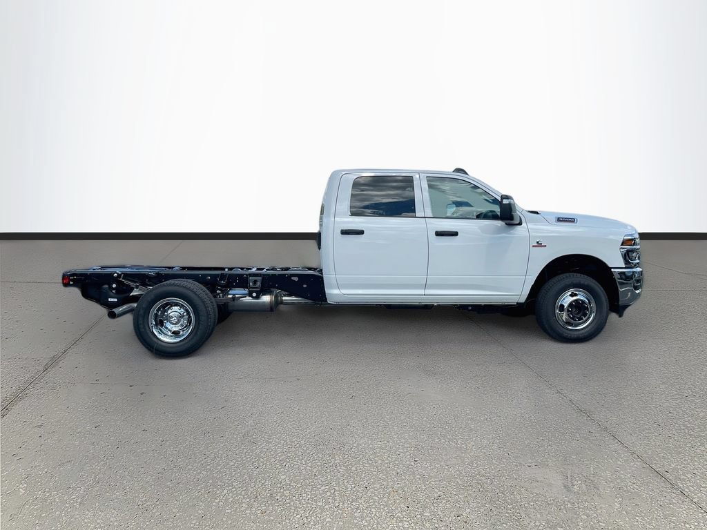 New 2026 RAM 3500 Tradesman w/ Chrome Appearance Group A AWD/4WD image 8