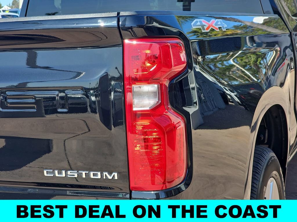 Used 2025 Chevrolet Silverado 1500 Custom AWD/4WD image 39