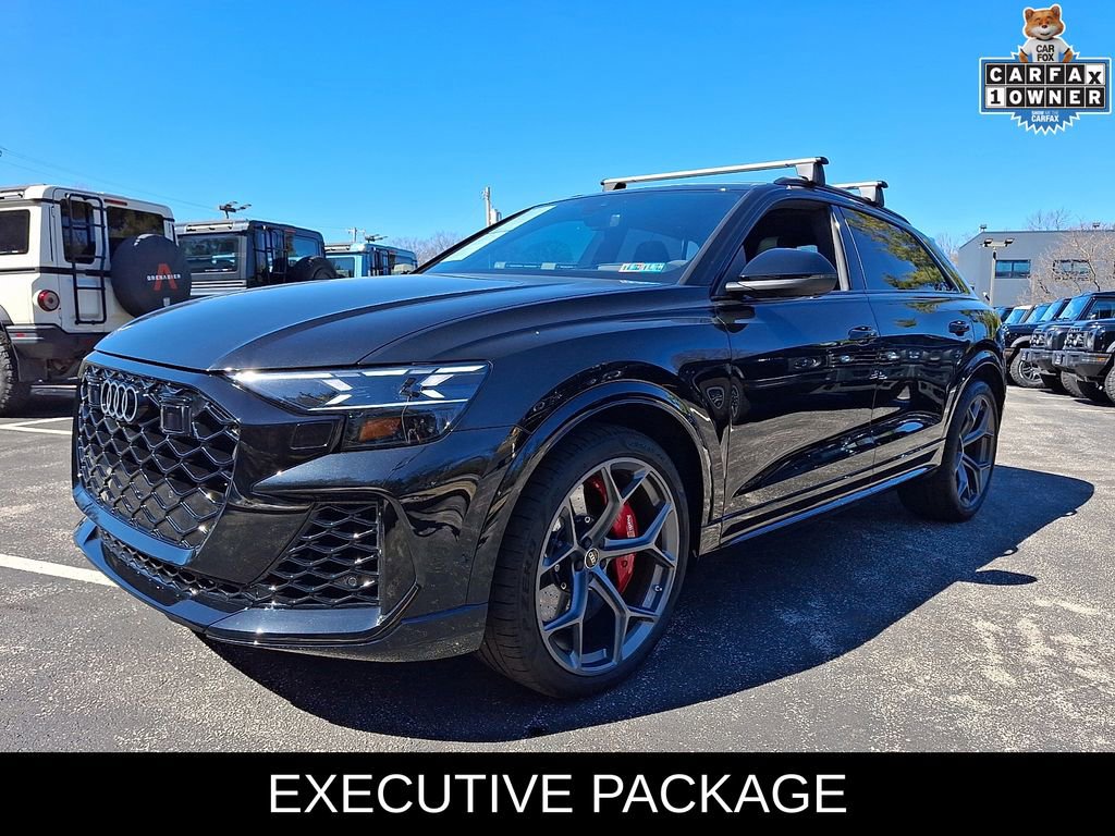 Used 2025 Audi RS Q8 performance image 3