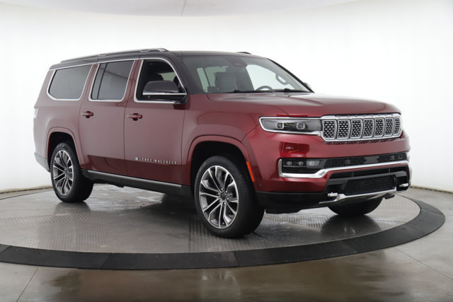 Used 2025 Jeep Grand Wagoneer L Series III w/ Rear Seat Video Group 1 AWD/4WD image 2