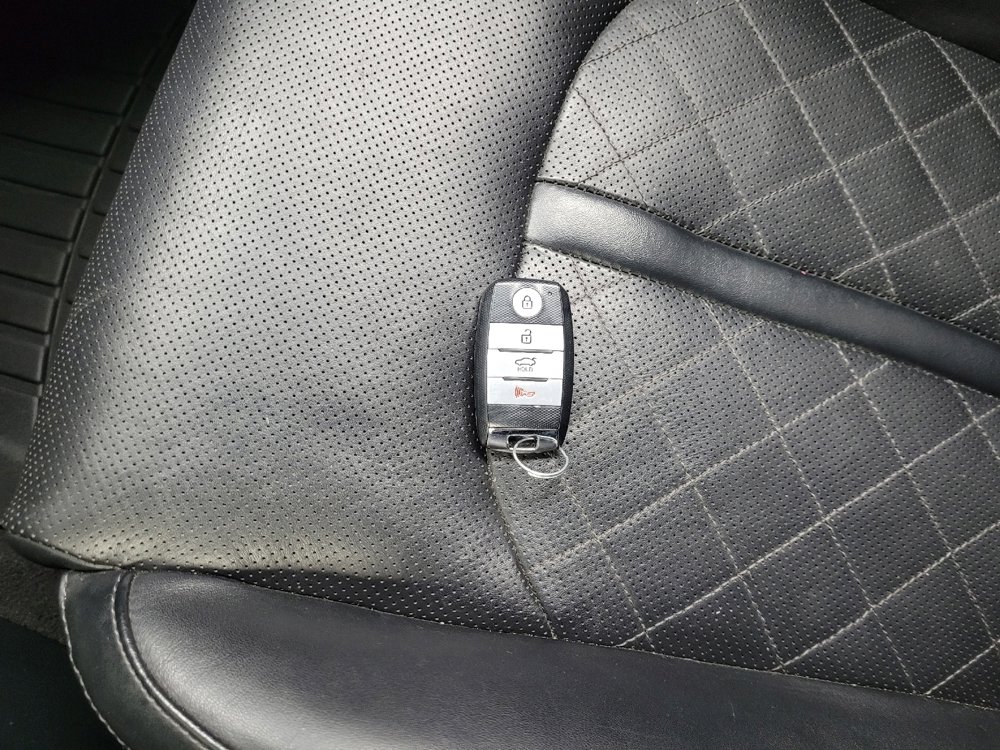 Used 2019 Kia Optima SX w/ SX Limited (Black) Package FWD image 32